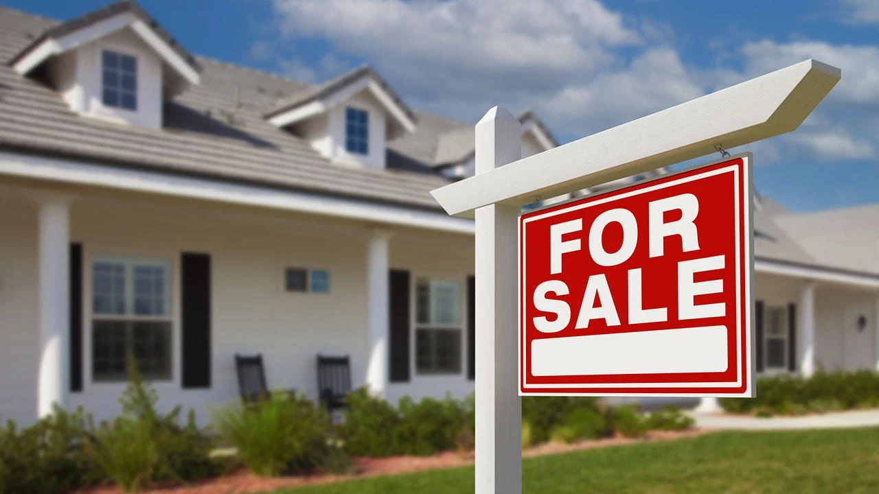 Mortgage rates dip from prior week, Freddie Mac says