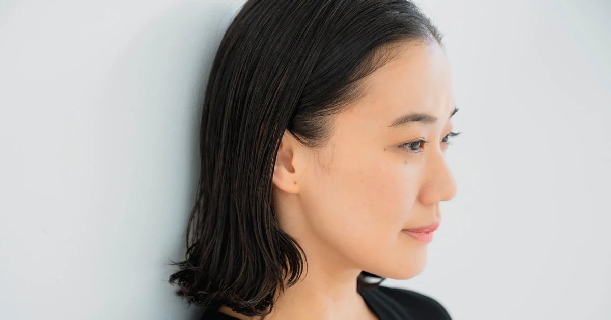 蒼井優が初めてついた「白い嘘」。「大人」になったと感じた10歳の記憶