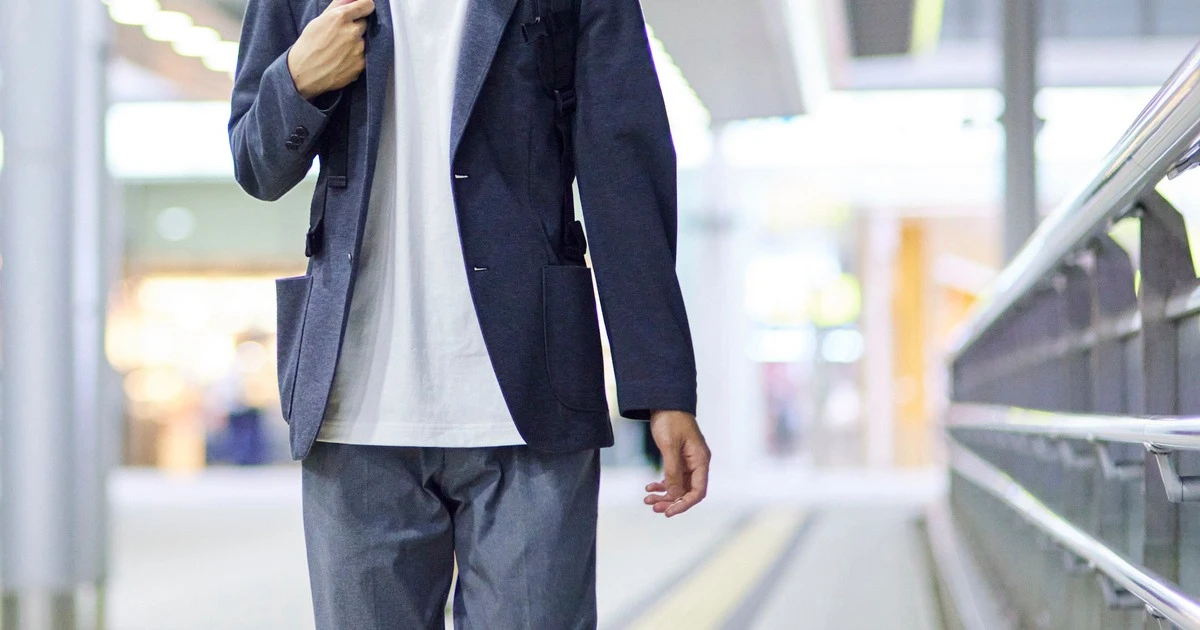 大学時代から憧れだった46歳夫が出勤前駅のホームで…もう一つの顔を知った43妻の号泣と決断