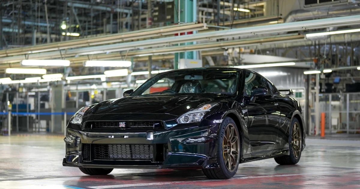 日産R35型「GT-R」が生産終了…ただ、これは「永遠の別れ」ではない