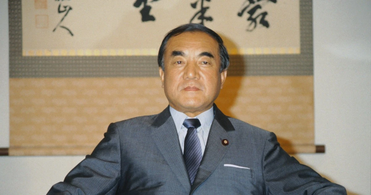「神風特攻隊」に尊崇の情を抱いていた安倍晋三と、保守政治家・中曽根康弘との「決定的な違い」