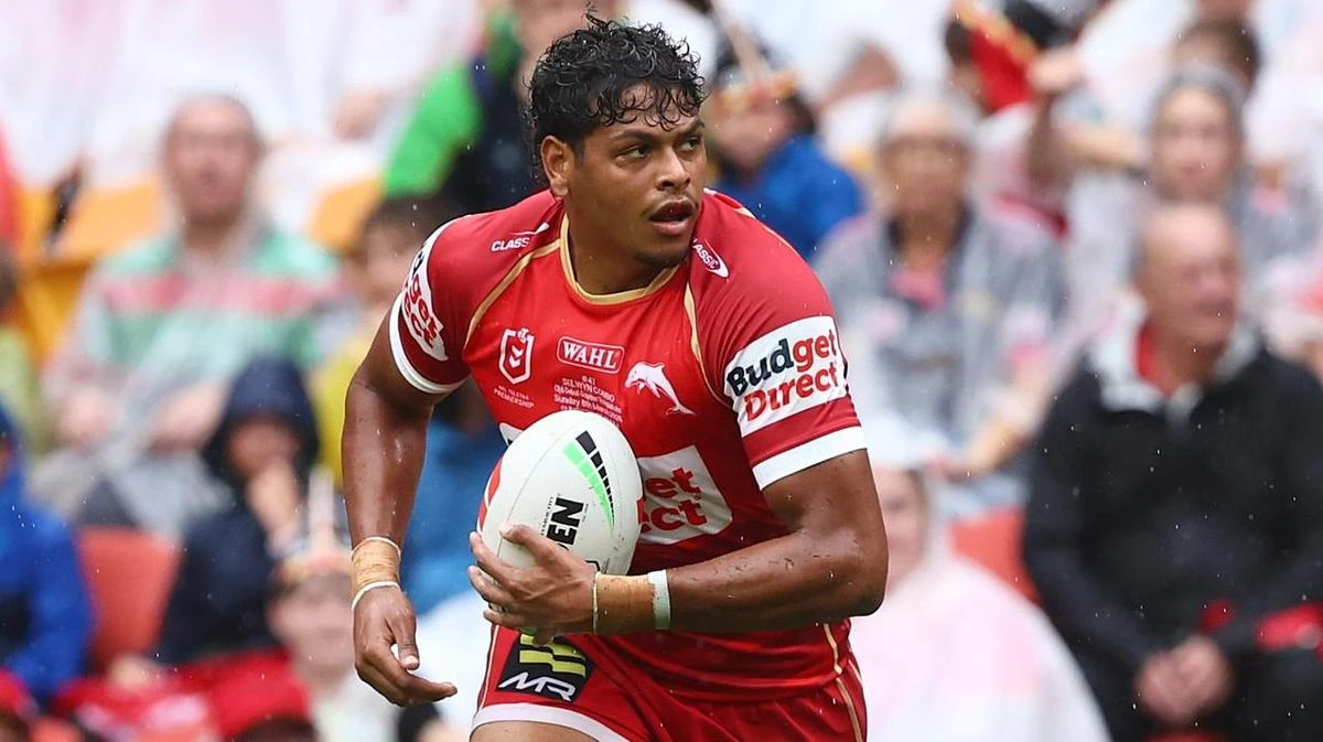 Broncos discard flips script in public message to former club