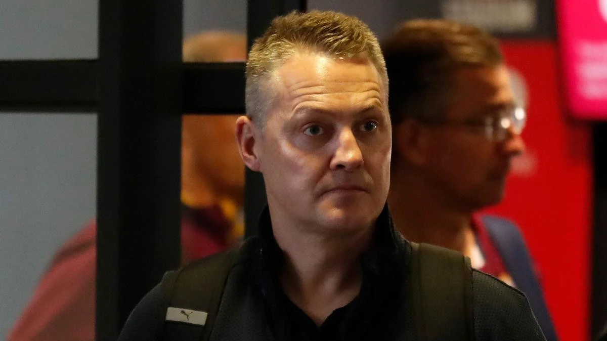 Carlton take major action a week after backing coach