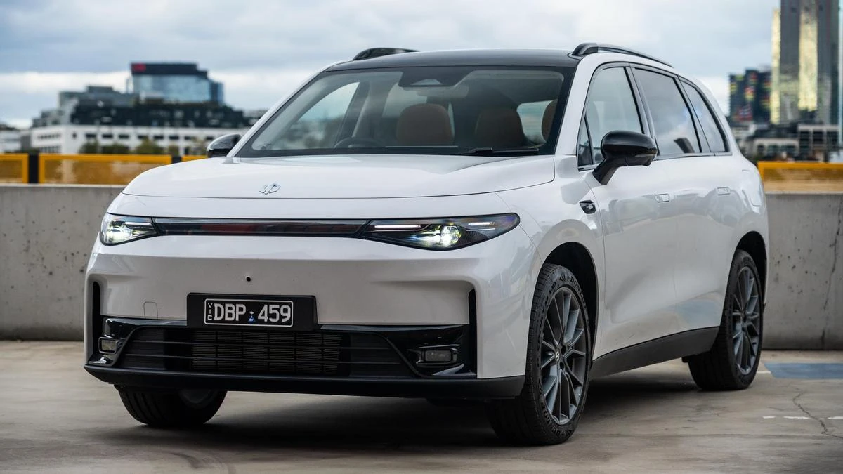 2025 Leapmotor C10 REEV review