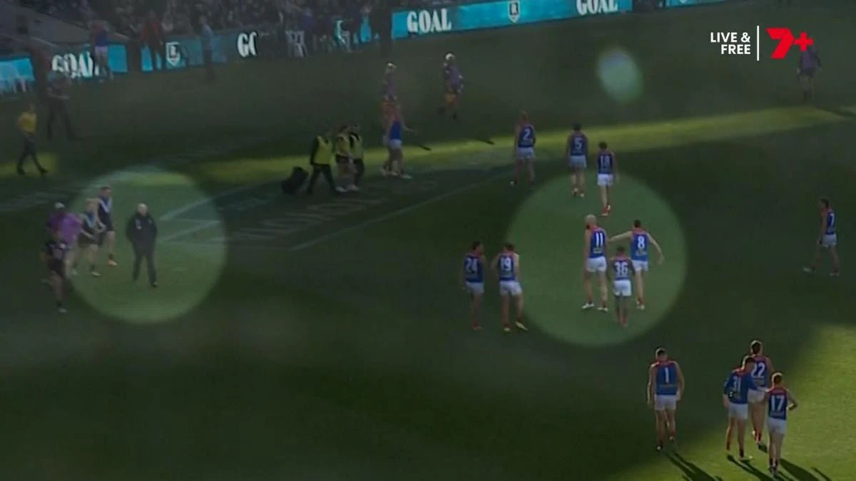 Fresh vision uncovers exchange between Max Gawn and Ken Hinkley