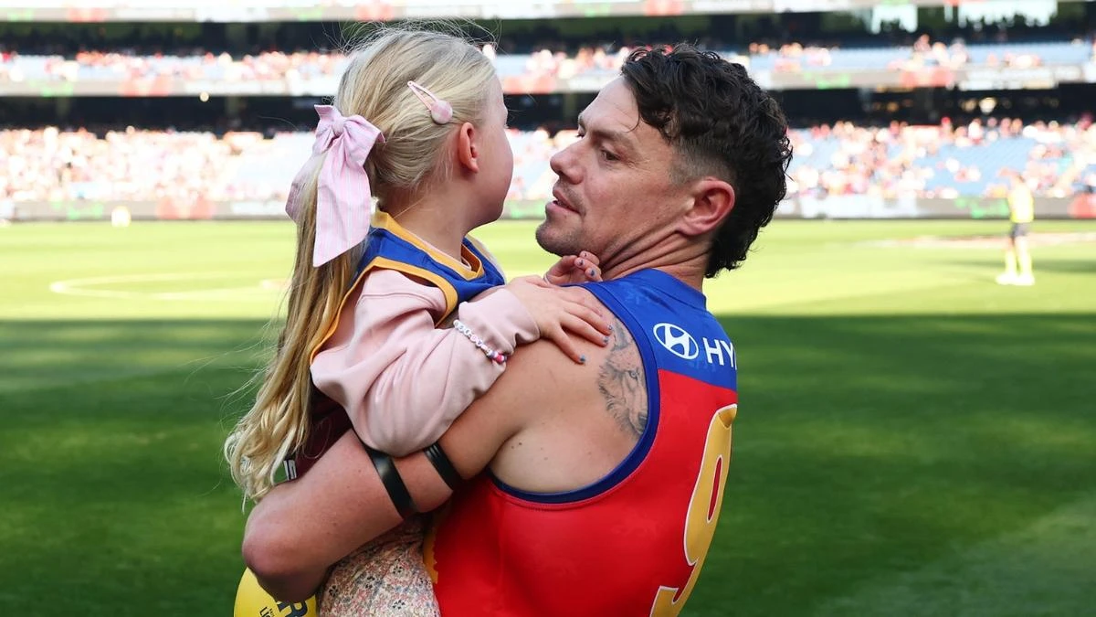 Lions forced to delete ‘awkward’ post after Jules Neale hits out