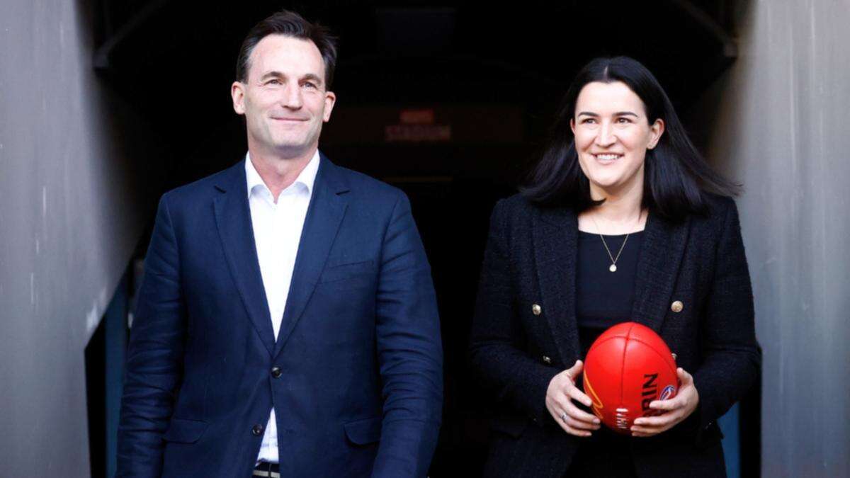 AFL identity blasts ‘scary’ problem at league headquarters