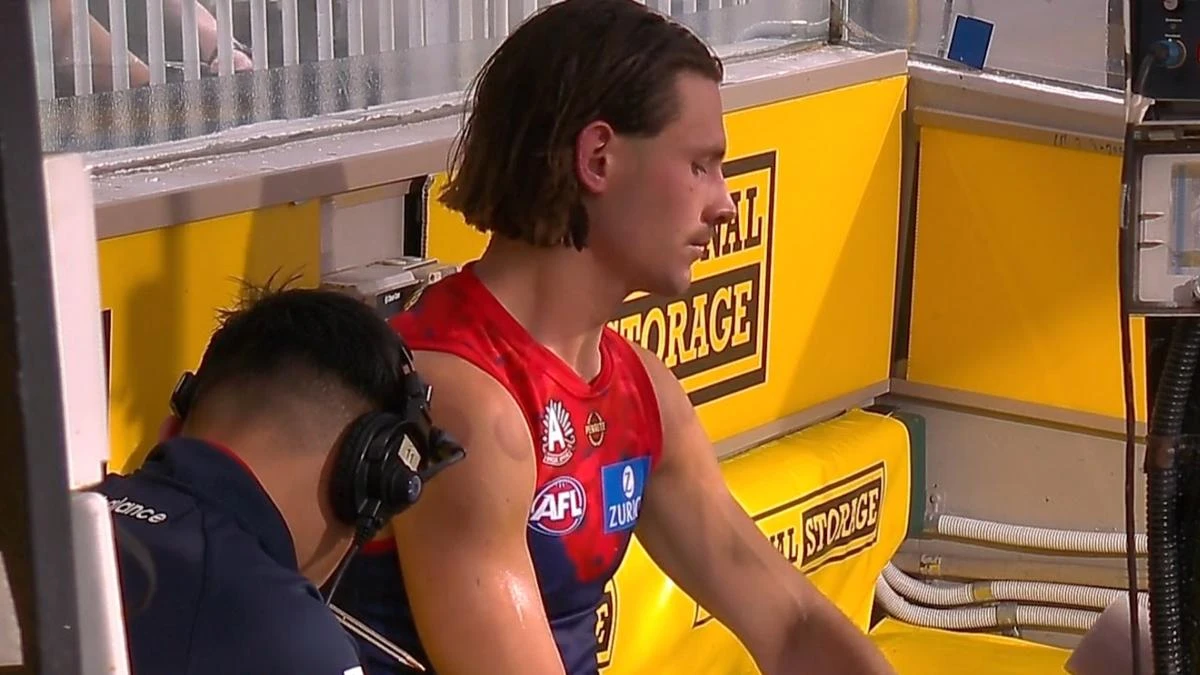 Fears for comeback kid after new injury scare: ‘In a world of pain’