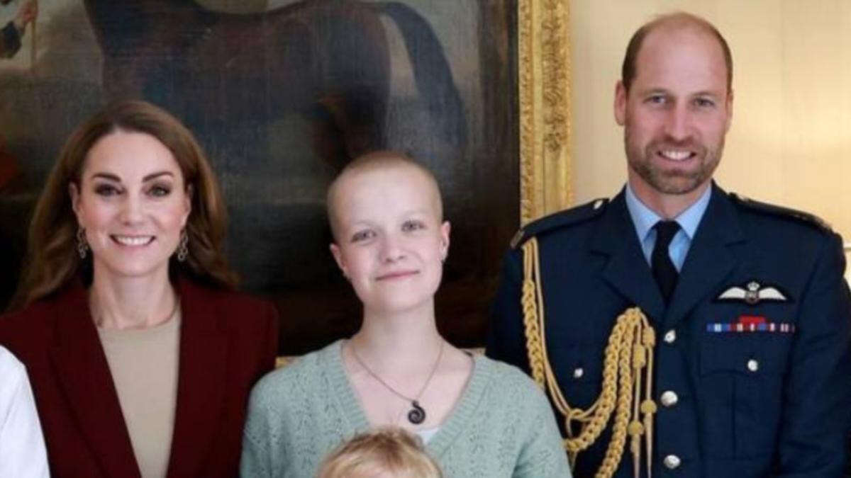 Royals remember ‘brave’ cancer patient who has died aged 17