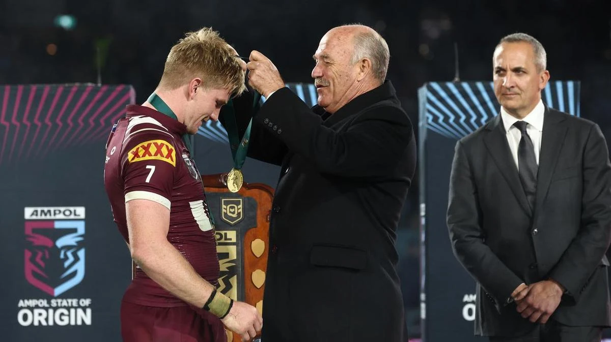 Billy Slater’s bold call pays off as Tom Dearden rises to the top