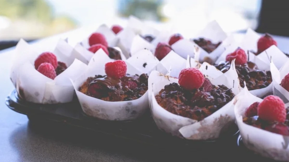 Hayden Quinn makes sweet and savoury muffins for a good cause