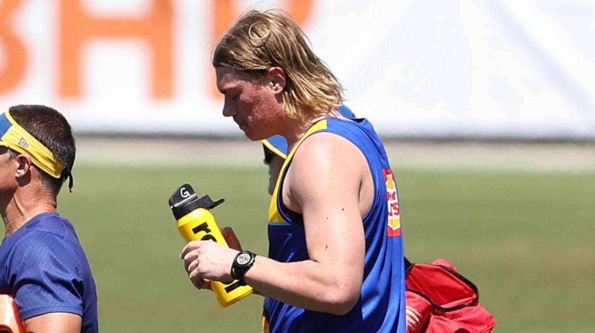 Harley Reid suffers worrying injury at training