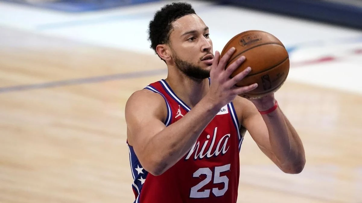Simmons' agent tests NBA waters at 76ers