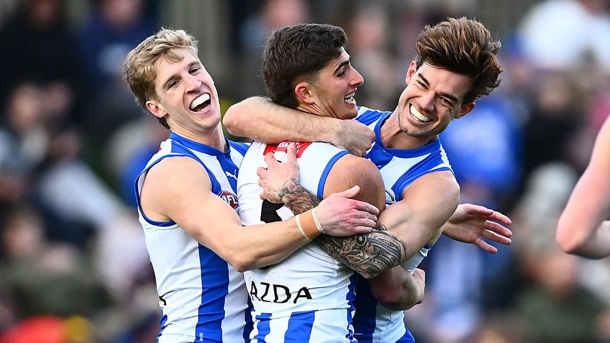 Knowing crowd erupts as history rewritten by Kangaroos star