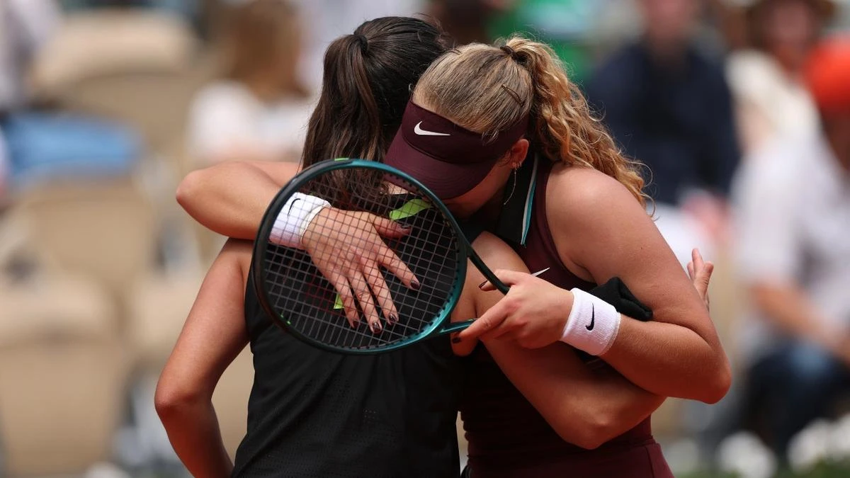 Aussie French Open hopes crushed by new star’s close mate