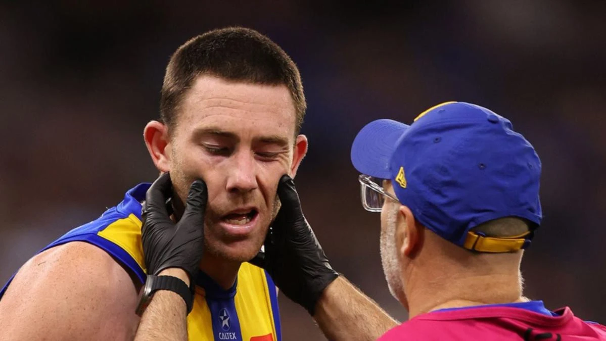 ‘Much bigger story’ suddenly unfolds on popular AFL veteran