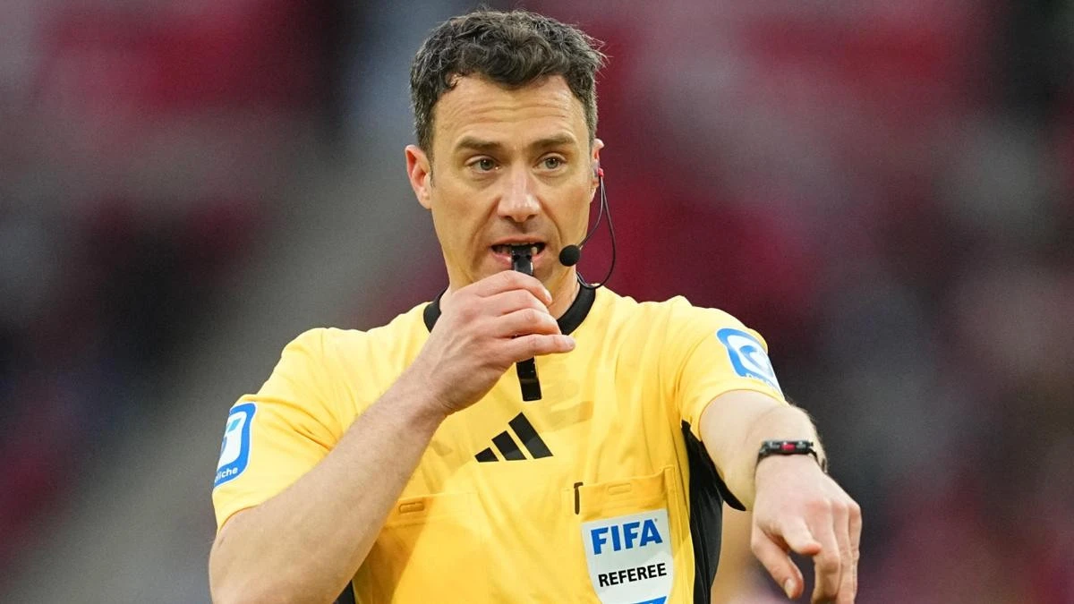 Controversial ref with dark past appointed to Socceroos’ USA clash