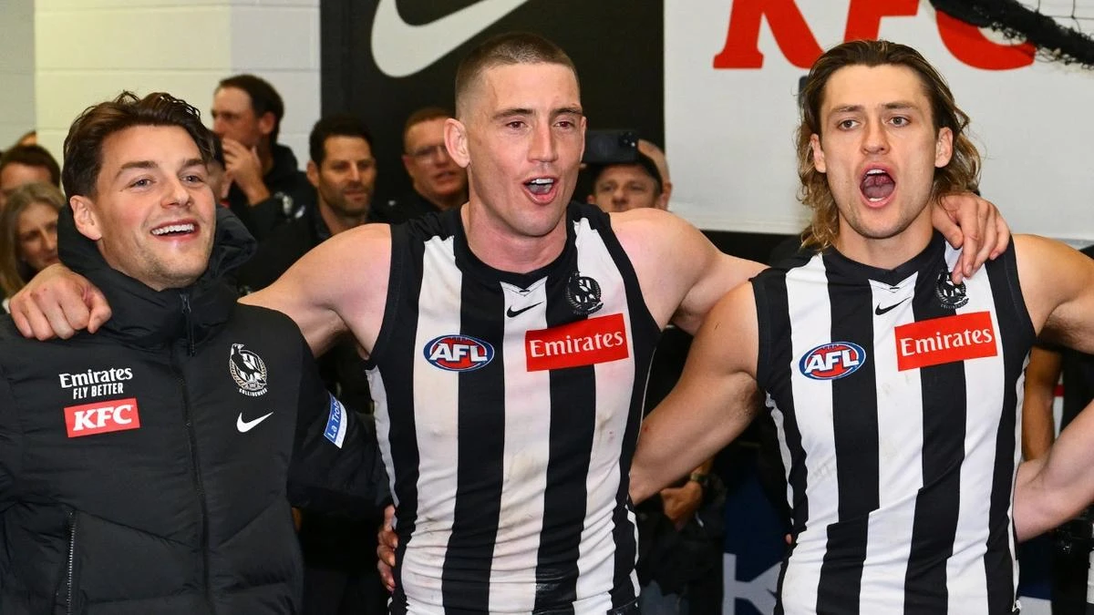 Collingwood premiership hero shows hand after surprise rumour