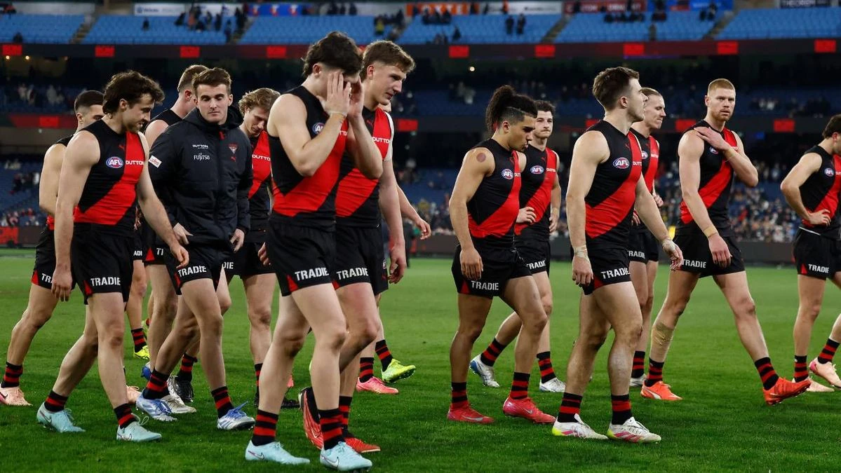Essendon launch ‘real investigation’ into worrying ‘saga’