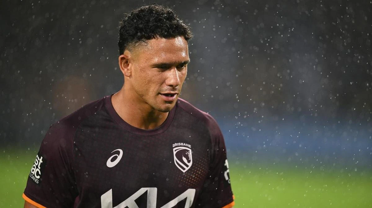 Fullback to make first start in 964 days amid Broncos’ injury crisis