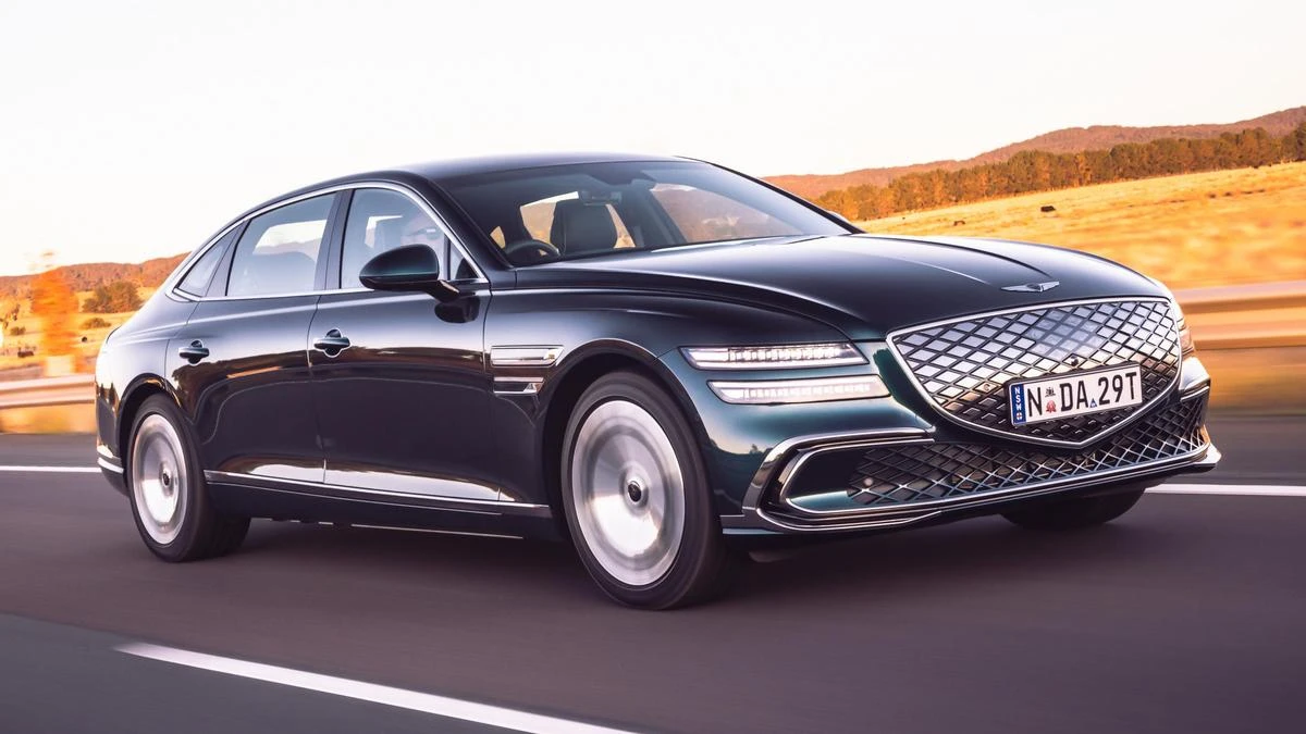 2025 Genesis Electrified G80 price and specs