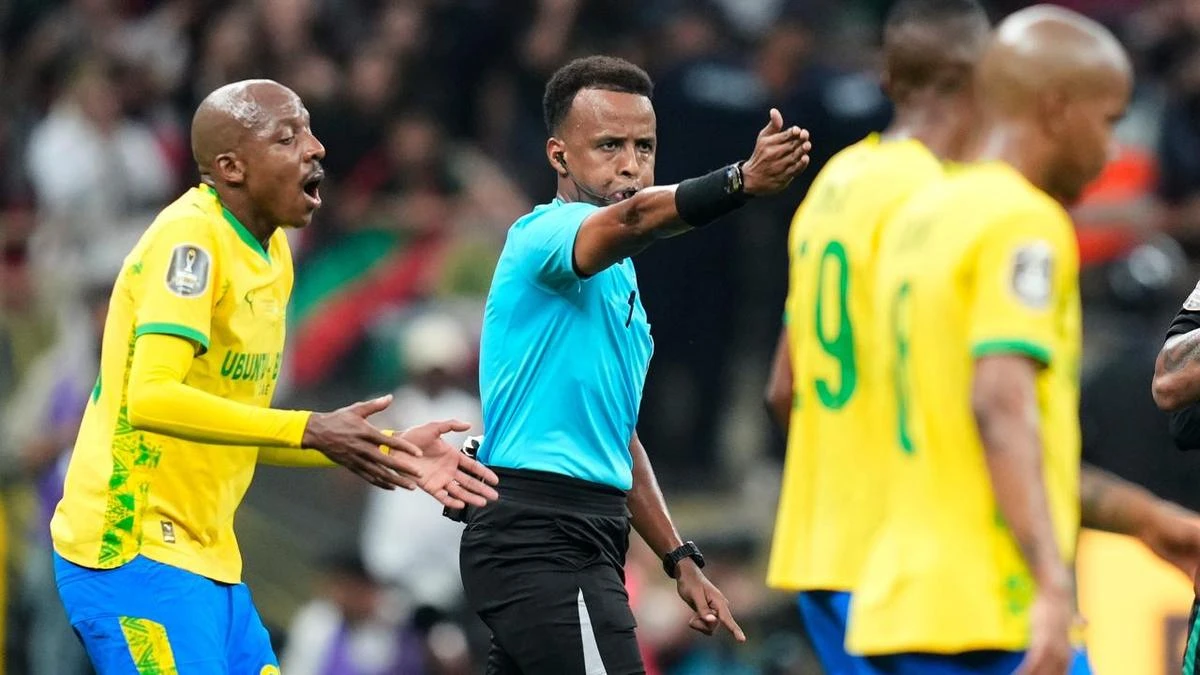 FIFA ref set to receive full World Cup pay despite being blocked from US