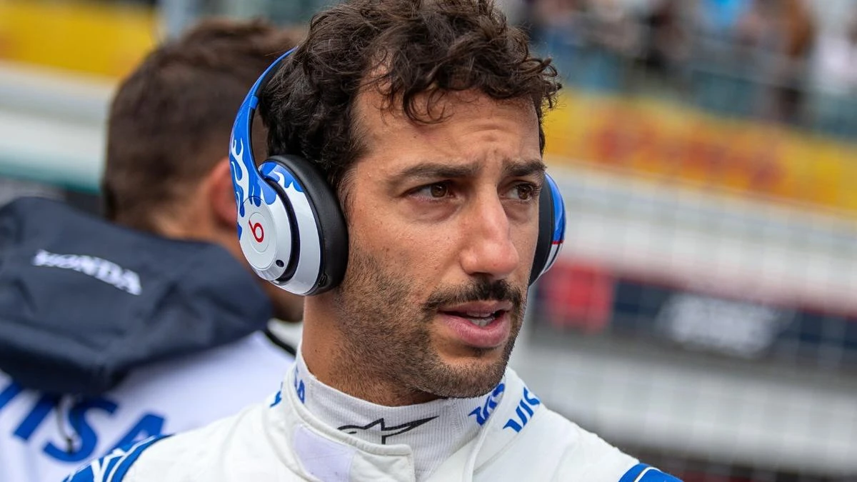 New ‘personal’ attack closes in on Daniel Ricciardo