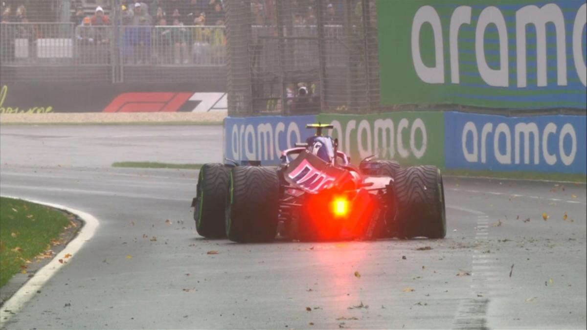 Aussie F1 star crashes out of grand prix just seconds into race