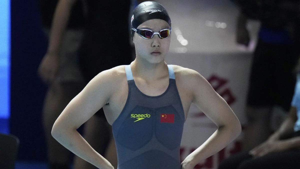 The 12-year-old Chinese girl taking the swimming world by storm