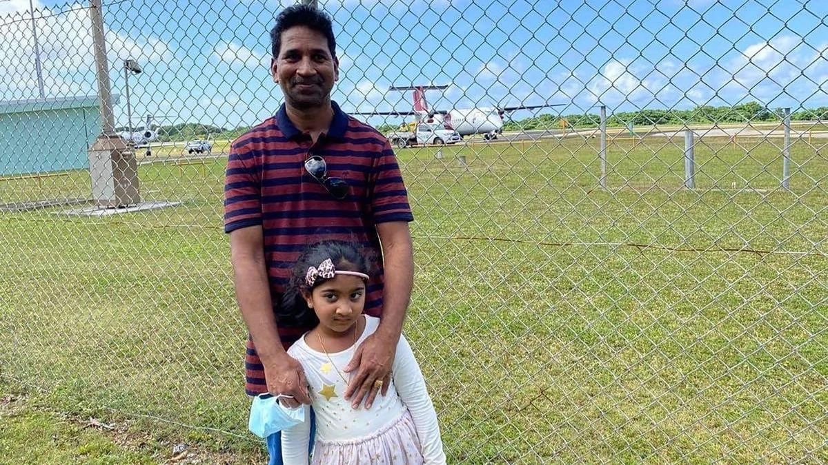 BILOELA FAMILYTamil father, daughter touch down in Perth to reunite with rest of family