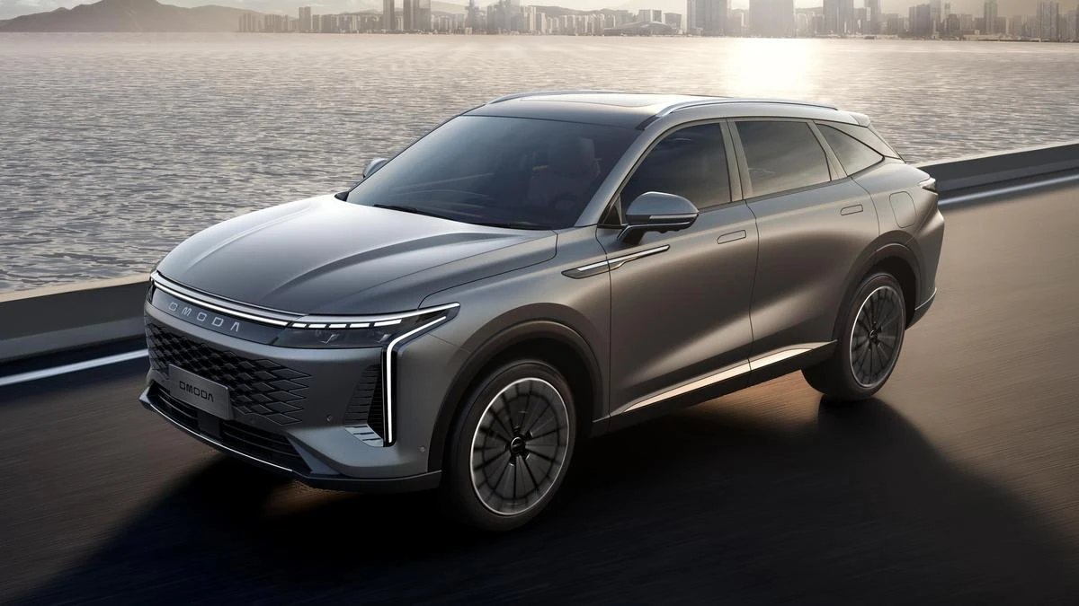 2025 Omoda 9 price and specs