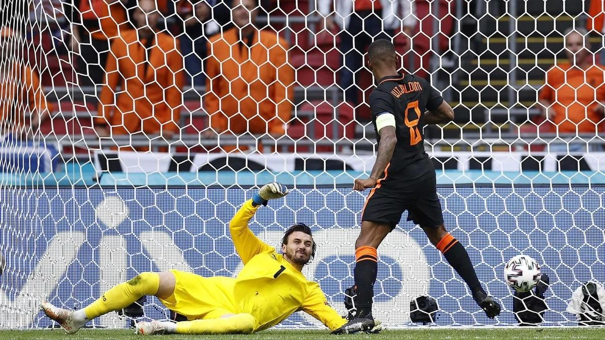 SoccerNetherlands beat North Macedonia 3-0