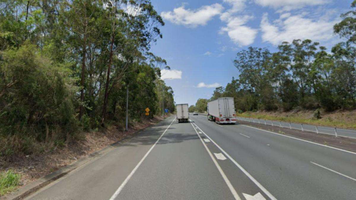 Body of motorcyclist found next to NSW highway