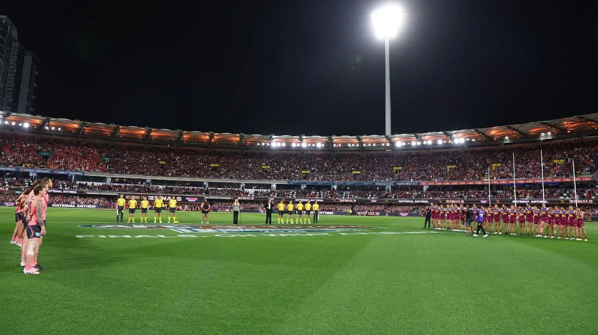 AFL fan charged after performing Nazi salute before semi-final