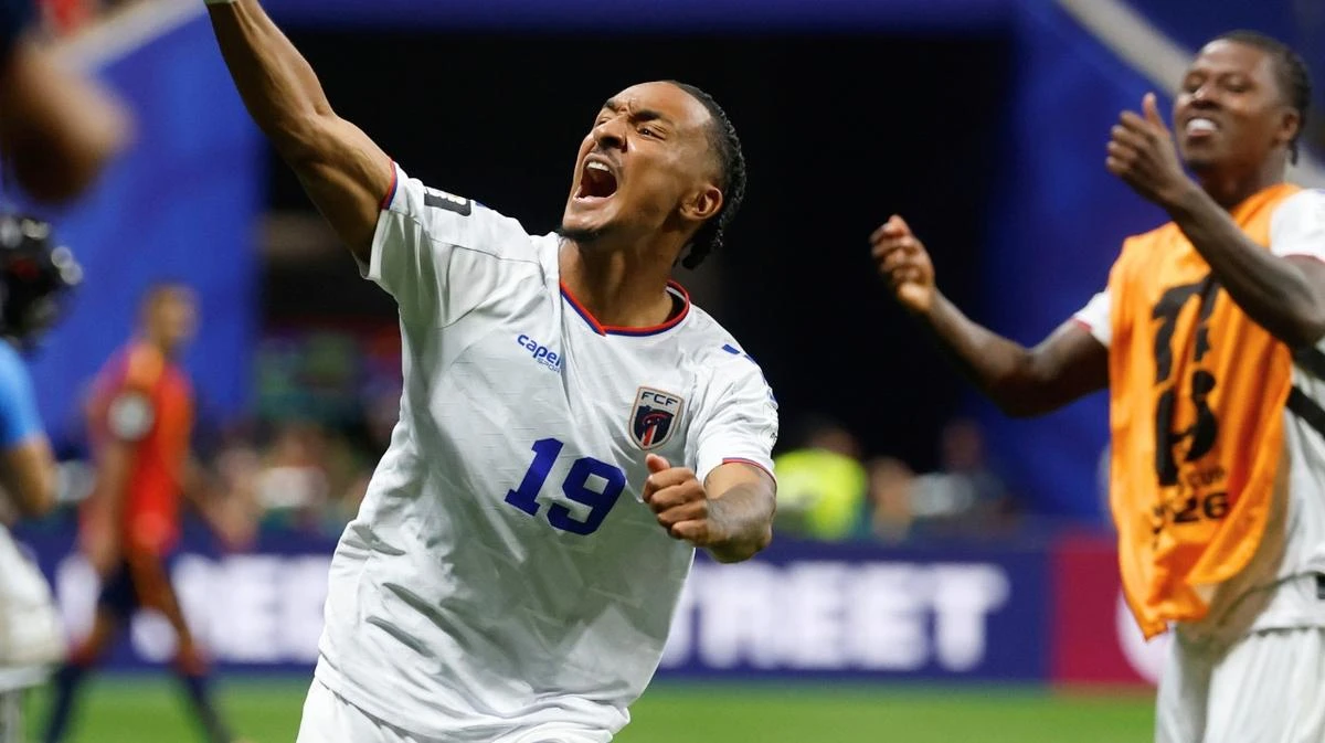 World Cup minnows stun favourites Spain in debut for the ages