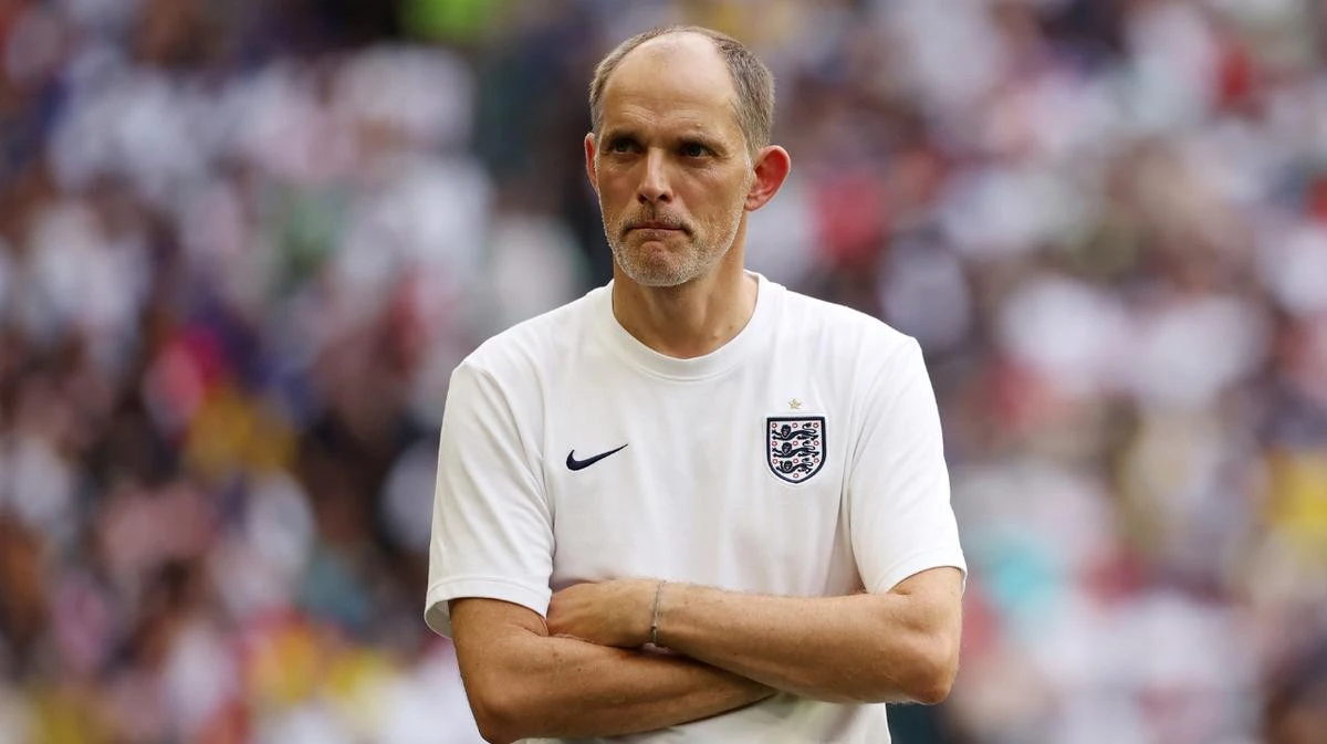 England win 10-goal thriller after boos rain down on coach