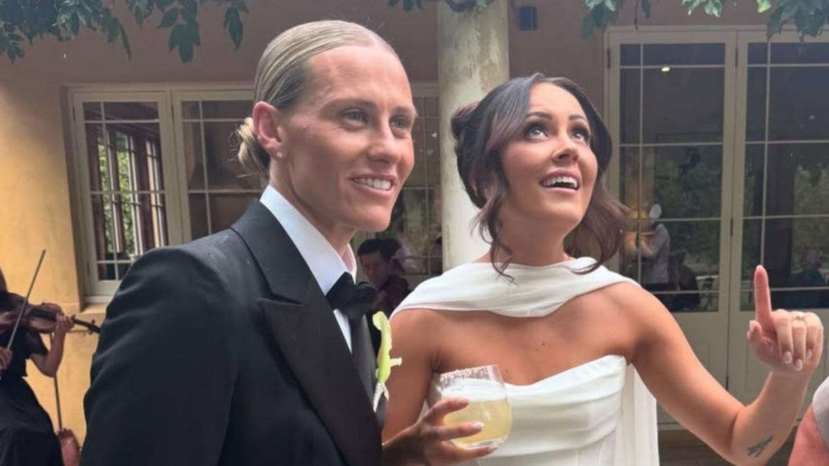 Aussie sporting heroes flock to star’s stunning wedding