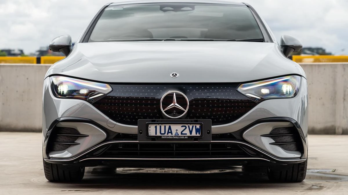 Mercedes-Benz dumping two controversial EVs – report