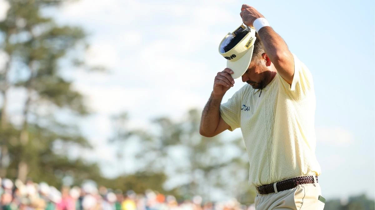 Aussie heartbreak as Jason Day throws away Masters chance