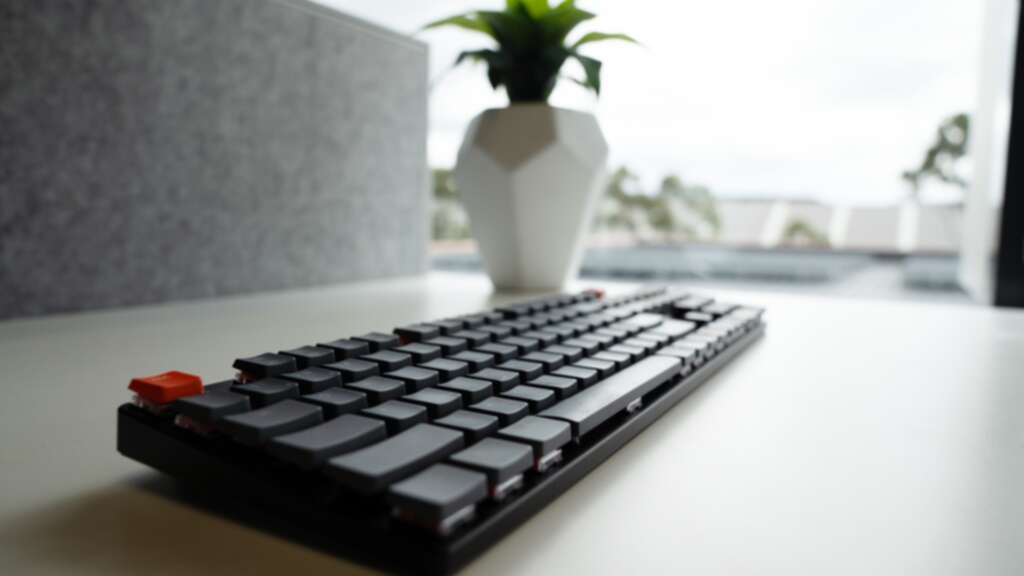 Your keyboard is boring, but it doesn’t have to be. We review the Keychron K5 SE Mechanical Keyboard