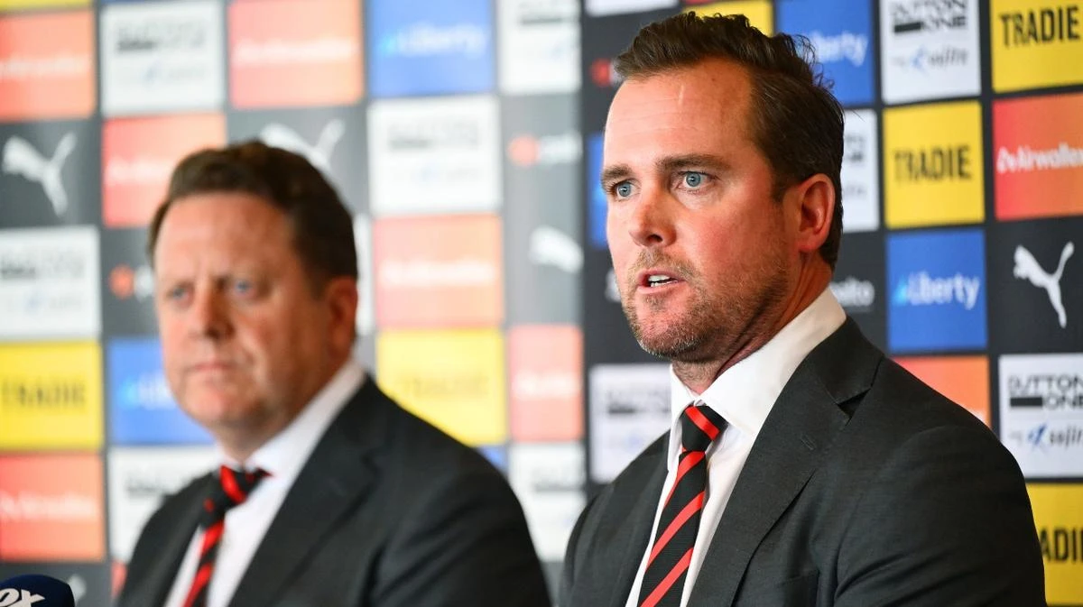 Essendon launch audacious bid to lure premiership architect