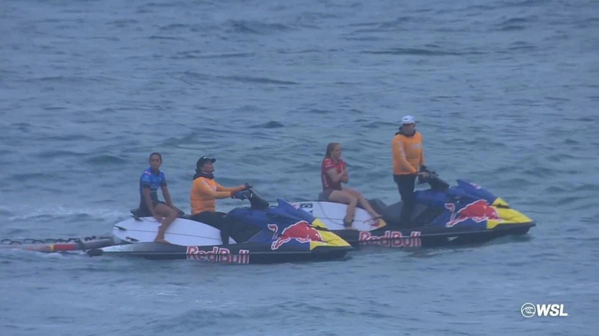 Shark sighting forces abrupt halt to Gold Coast Pro
