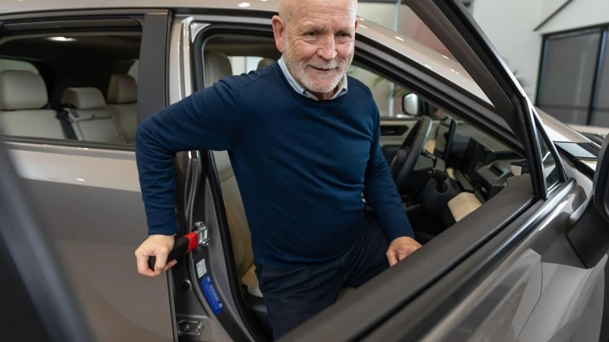 Toyota’s factory accessories range expands to offer mobility support