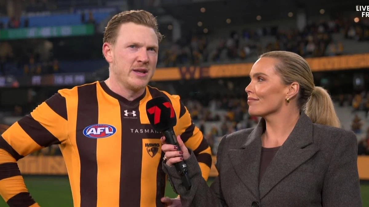 Hawks captain urges media to ‘relax’ on talk surrounding teammate