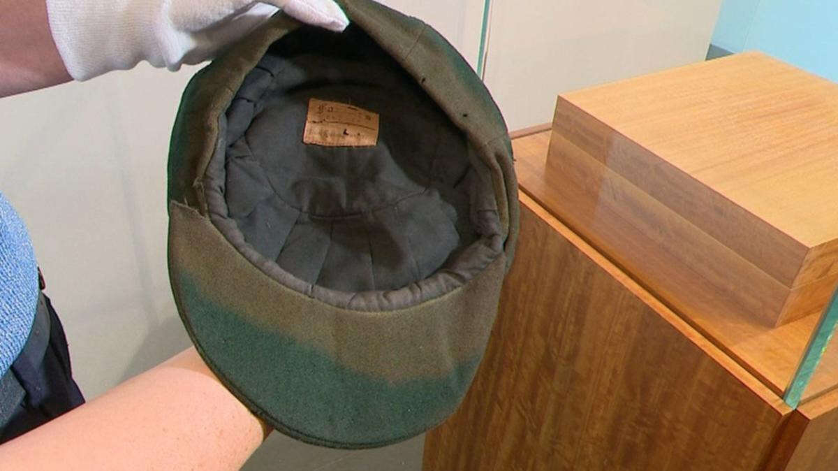 Famous cap of Australian sporting ‘god’ sells for staggering price