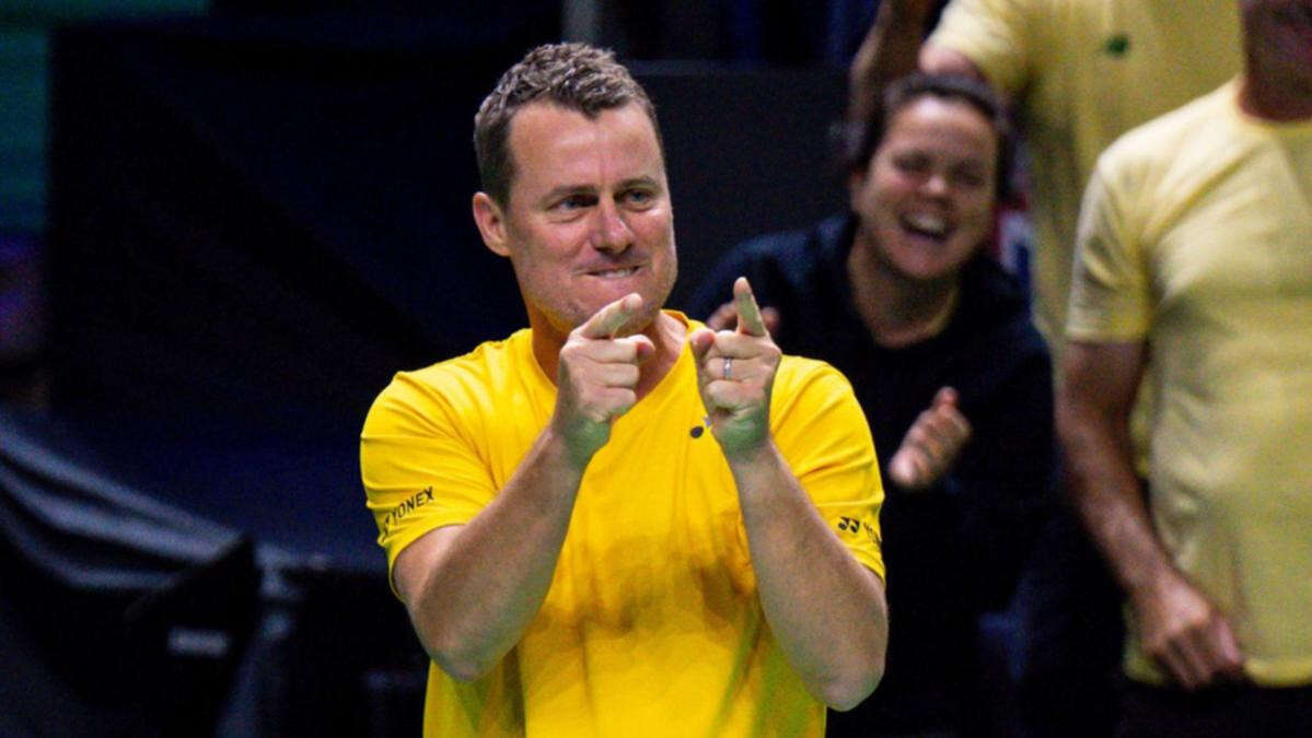 Aussies ‘bleed green and gold’ as Lleyton Hewitt outsmarts rival