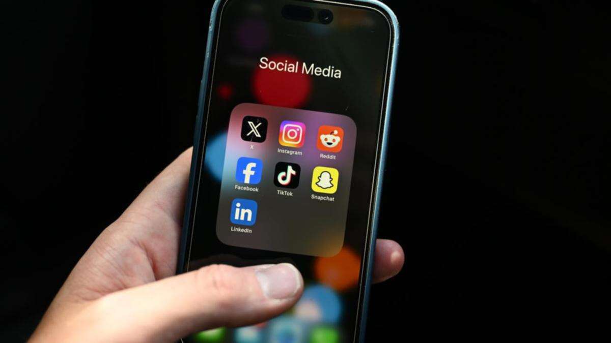 The best way to protect your children on social media, tech experts’ top tips