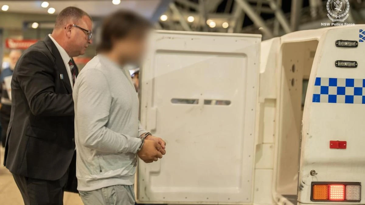 Man extradited over alleged nationwide $100k scam