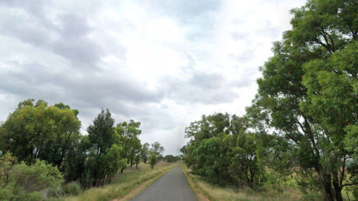 Young man killed as car smashes into tree in NSW