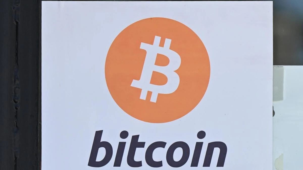 ‘Cocktail of uncertainty’ for bitcoin amid dramatic drop
